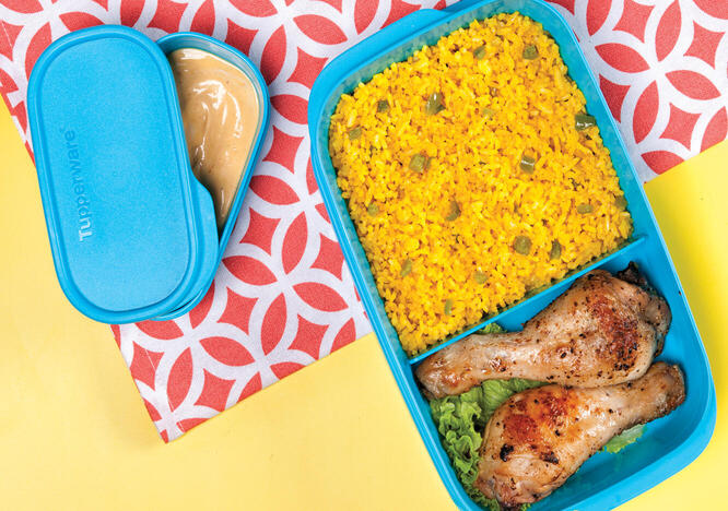 Tupperware Baked Chicken With Turmeric Rice 